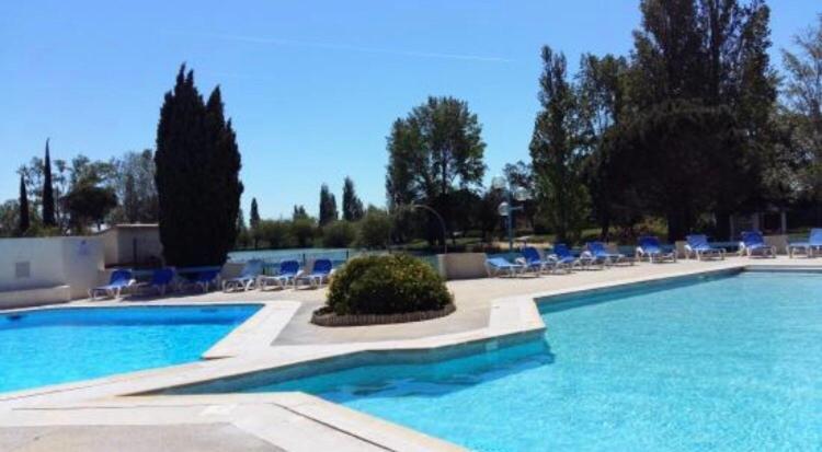 Appartement Village 9 En Residence De Vacances En Camargue อาร์ลส์ ภายนอก รูปภาพ